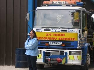 NZ tourist in tow-yard