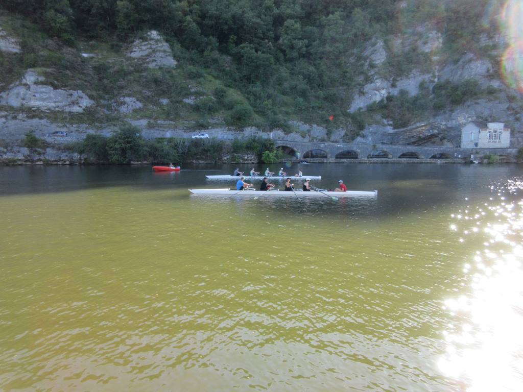 rowers on the lot cahors