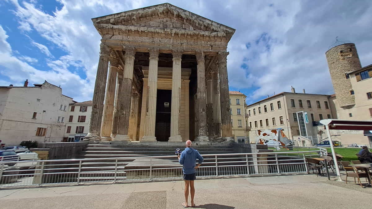 temple in vienne